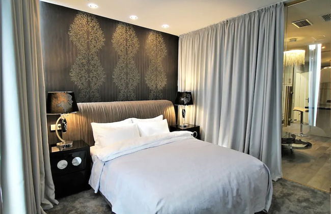 Luxury Apartments - Photo 7