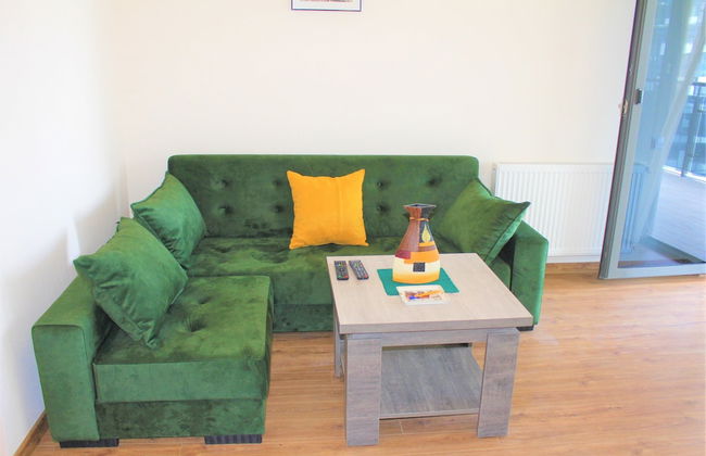 Luxury Apartments - Photo 40