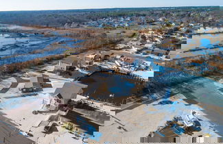 Photo 31 - Waterfront Beach House