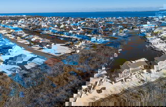 Photo 36 - Waterfront Beach House