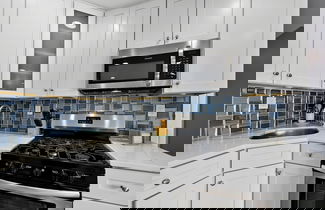 Photo 8 - Waterfront Beach House