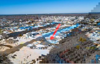 Photo 34 - Waterfront Beach House