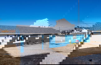 Photo 22 - Waterfront Beach House