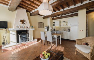 Foto 1 - Jacopo Farmhouse Apartment in Wine Resort in Lucca