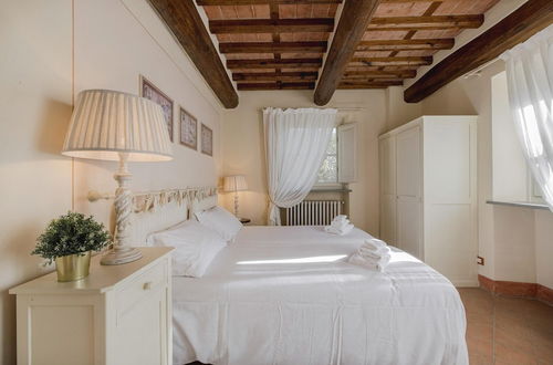 Photo 8 - Jacopo Farmhouse Apartment in Wine Resort in Lucca