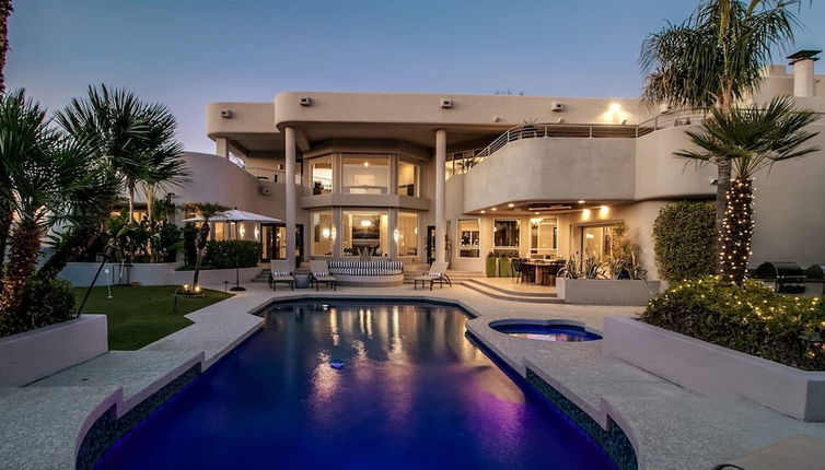 Photo 1 - Stunning Private & Modern N. Scottsdale Estate