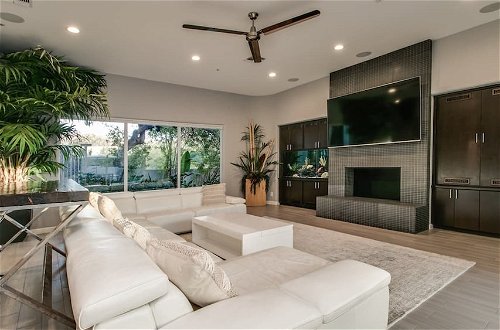 Foto 37 - Stunning Private & Modern N. Scottsdale Estate