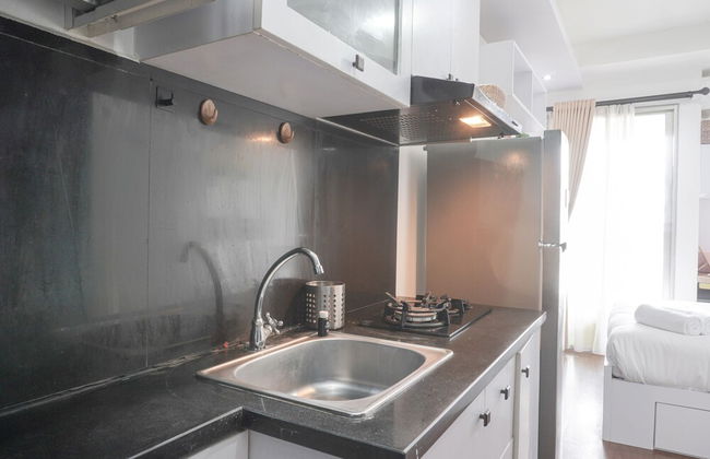 Fancy And Nice Studio At Belmont Residence Puri Apartment - Foto 12