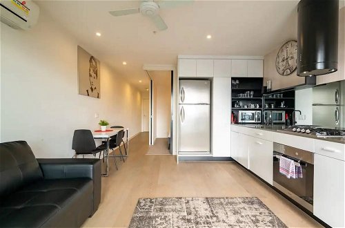 Foto 6 - Modern 1 Bedroom Apartment in St Kilda