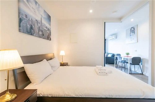 Foto 2 - Modern 1 Bedroom Apartment in St Kilda