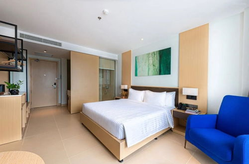 Foto 12 - JOY Seaview Apartment in Cam Ranh Nha Trang