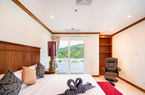 Photo 9 - Patong Tower Beach Apartment By Seesea