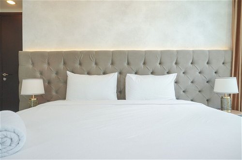 Foto 2 - Warm And Elegant 2Br At The Kensington Royal Suites Apartment
