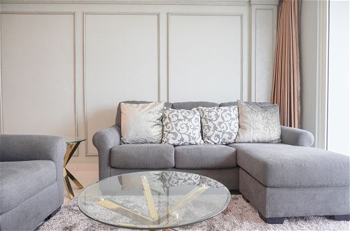 Photo 32 - Warm And Elegant 2Br At The Kensington Royal Suites Apartment