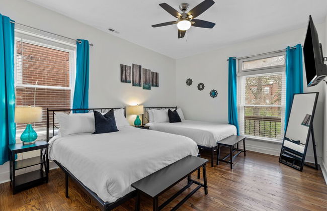 Expansive Downtown Home | JZ Vacation Rentals - Foto 3