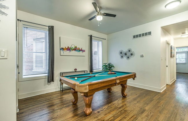 Expansive Downtown Home | JZ Vacation Rentals - Foto 22