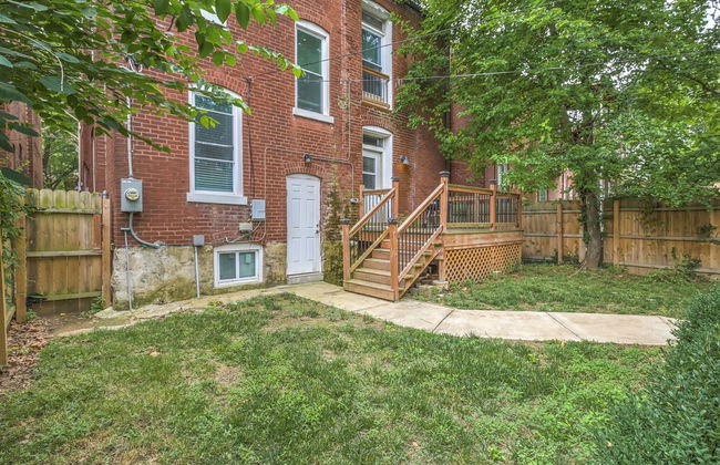 Expansive Downtown Home | JZ Vacation Rentals - Foto 39