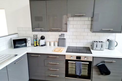 Photo 9 - 2-bed Apartment, Parking Including, Sleeps 4