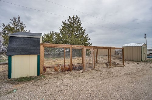 Photo 2 - Pet-friendly Lingle Ranch w/ Deck on 60 Acres