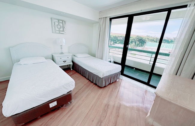 Alupang Beach Tower, UPGRADED units - Foto 22