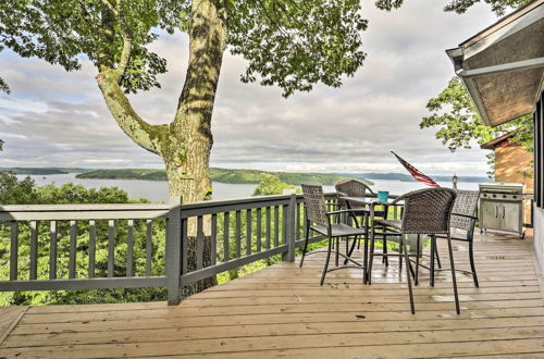 Photo 9 - Spacious Beaver Lake Home w/ Stunning Views