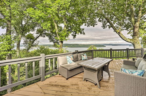 Foto 20 - Spacious Beaver Lake Home w/ Stunning Views