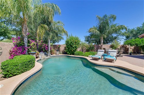 Foto 37 - Chandler Oasis With Resort-style Backyard & Pool