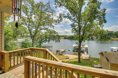 Photo 1 - Spacious Hot Springs Oasis on Lake Hamilton