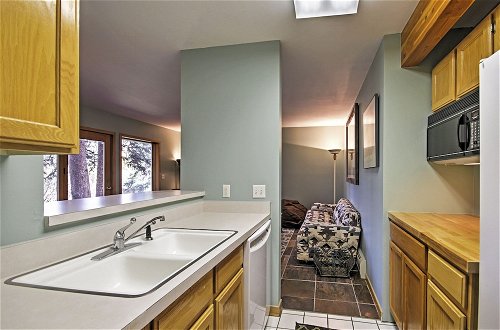 Photo 10 - Airy Breckenridge Home w/ Hot Tub, Decks & Grill