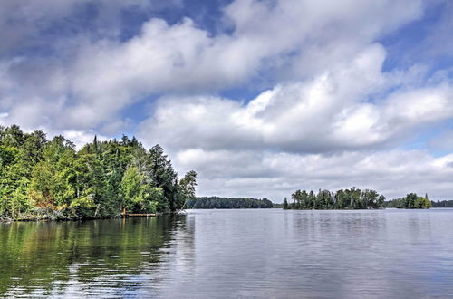 Foto 8 - Land O' Lakes Hideaway w/ Boat Dock & Lake Views