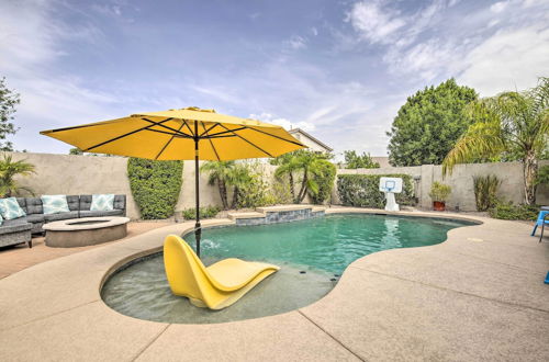 Foto 27 - Bright Phoenix Home w/ Private Outdoor Pool