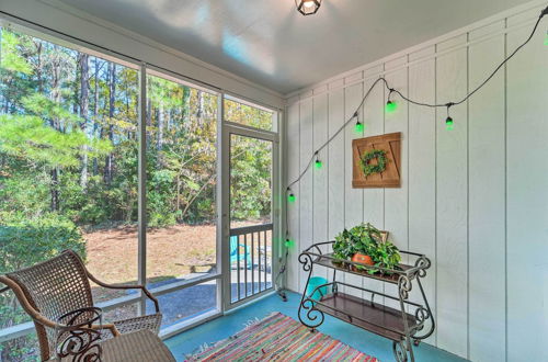 Photo 4 - Charming Wilmington Home w/ Screened-in Porch