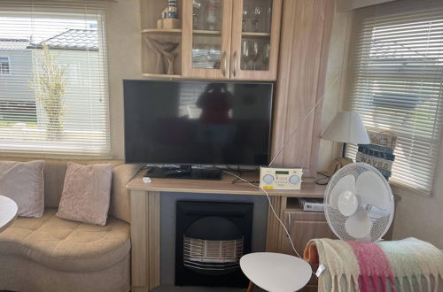 Foto 12 - Pets Stay Free 2 Bedroom Caravan at Heacham Beach