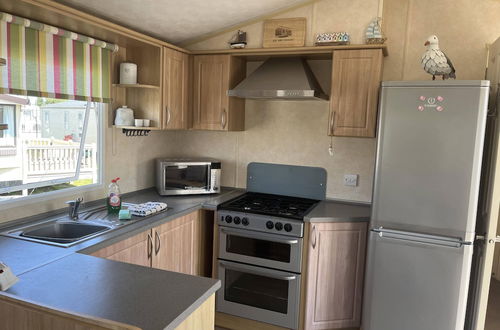 Foto 5 - Pets Stay Free 2 Bedroom Caravan at Heacham Beach