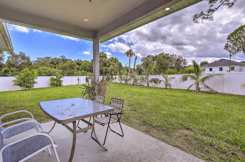 Foto 9 - Palm Bay Home w/ Fenced Yard & Covered Patio