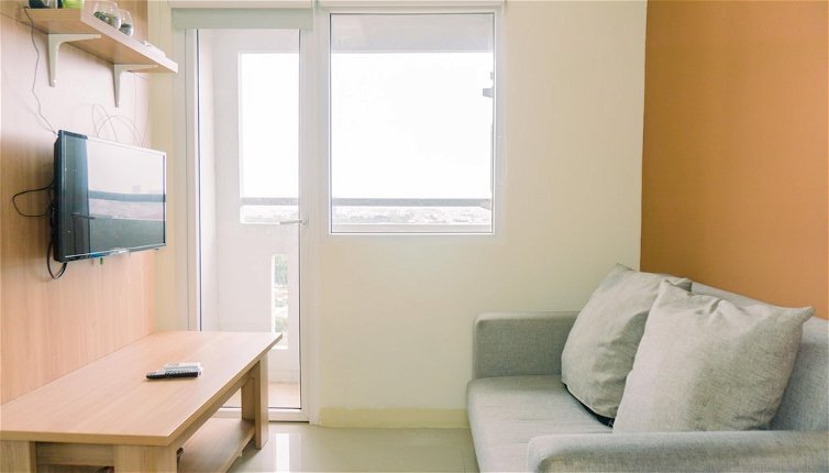 Photo 1 - Minimalist And Best Deal 2Br Green Pramuka City Apartment