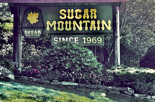 Photo 17 - Cozy Condo < Half Mi to Sugar Mountain Resort