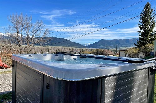 Photo 7 - Yellowstone Country Family Home w/ View & Hot Tub