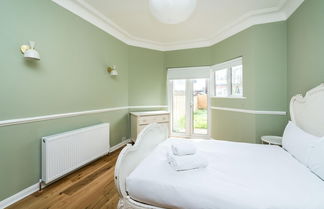 Foto 2 - Beautiful 1BD Garden Flat in Golders Green