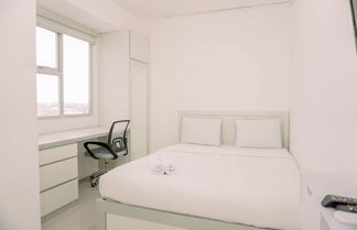 Photo 1 - Cozy Stay Studio At Urbantown Serpong Apartment