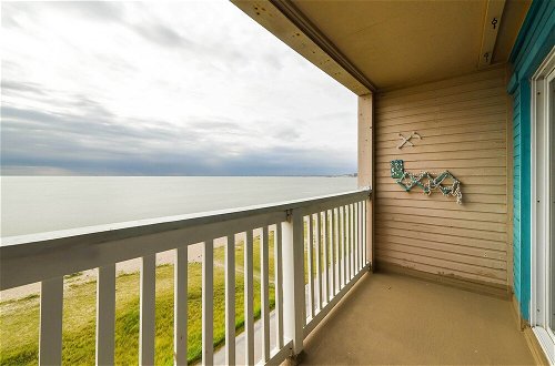 Photo 28 - Cozy Beach View Getaway w/ Resort Amenities