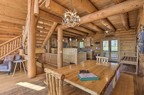 Foto 10 - Log Home w/ New Concrete Patio & Fire Pit