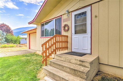 Photo 6 - Quaint Kellogg Home w/ Deck & Mountain Views