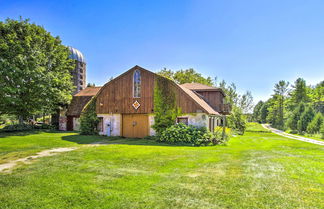 Photo 1 - Cozy Sister Bay Getaway in Converted Barn