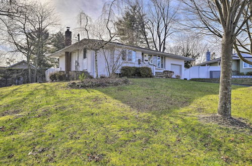 Foto 19 - Quiet Commack Cottage w/ Pool, 8 Mi to Beach