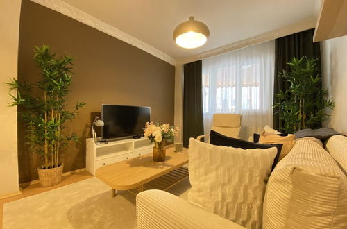 Photo 9 - Cozy and Classy Flat Near Taksim Square in Beyoglu