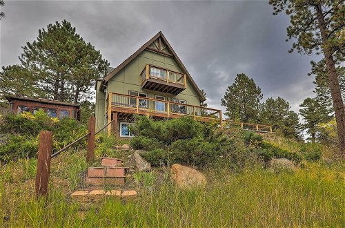 Foto 38 - Stunning Evergreen Chalet w/ Private Hot Tub