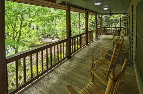 Photo 25 - Cozy Blue Ridge Mountain Cabin on 18 Acre Lot