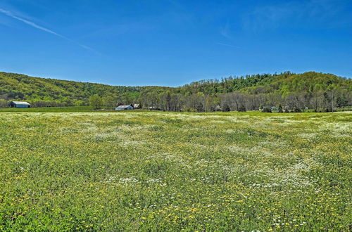 Photo 19 - Renovated KY Farmhouse Retreat w/ Pasture Views