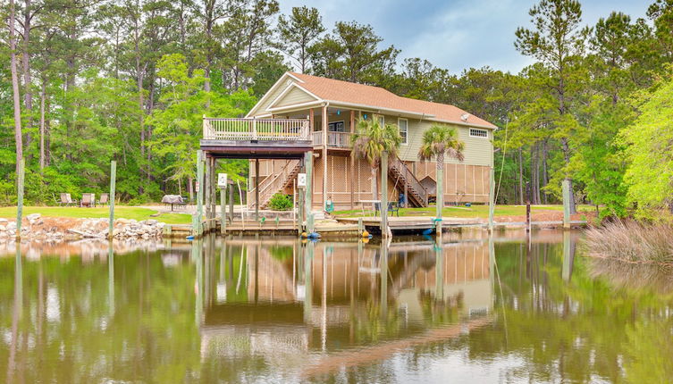 Photo 1 - Bayou La Batre Stilted House on Snake Bayou